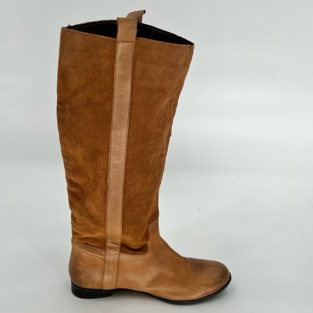 Urban Outfitters BDG brown suede leather boots